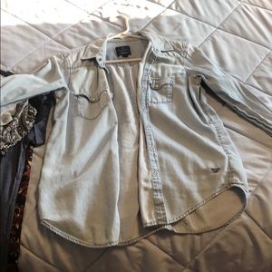 American Eagle Button up jean shirt